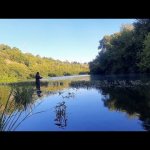 Пришлось лазить в забродниках.... трудовая рыбалка на окуня