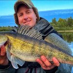 ЛОВЛЯ СУДАКА на ДЖИГ | РЫБАЛКА на ПРИПЯТИ ОСЕНЬЮ | ZANDER FISHING